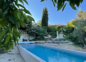 Coeur Luberon piscine 4